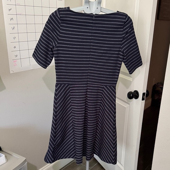 Banana Republic Navy Striped Midi Dress - Picture 6 of 10